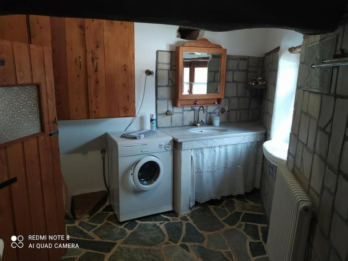 Agia  Afrodite'S House-Restaurated Oil Factory מראה חיצוני תמונה